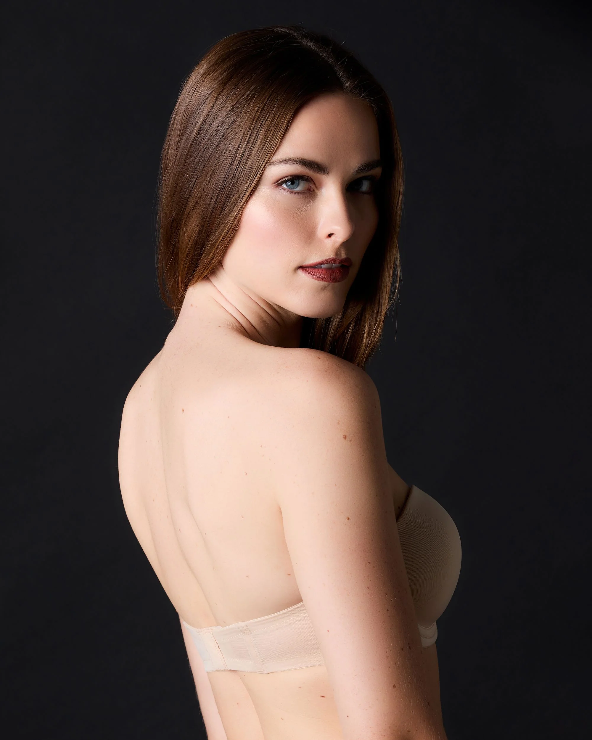Red Carpet Strapless Bra - Image 6